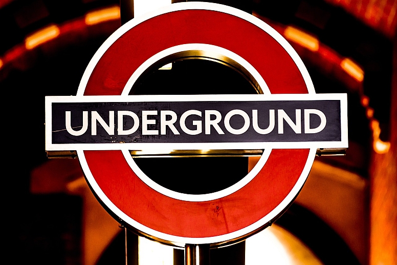 london underground sign