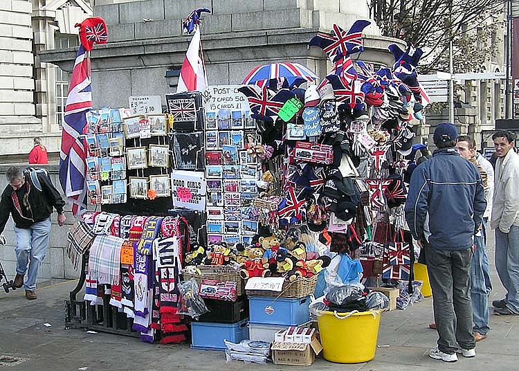 souvenir stall in london