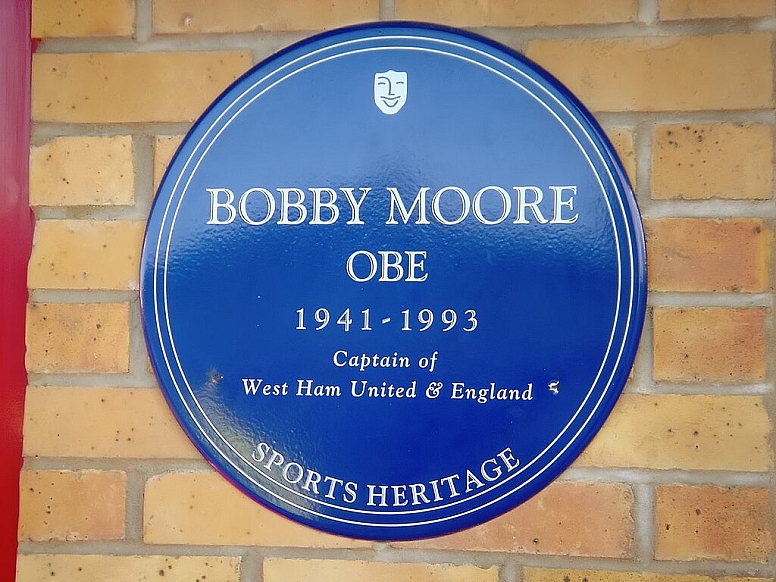 sports heritage blue plaque for bobby moore in newham