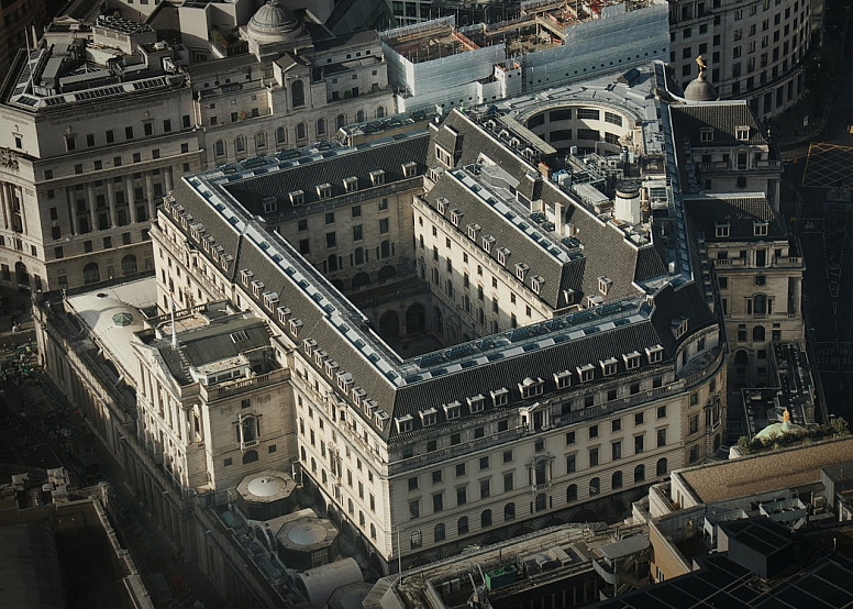 threadneedle street in the city of london